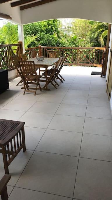 Apartament Le Cosy Paletuvier Vieux-Bourg Zewnętrze zdjęcie